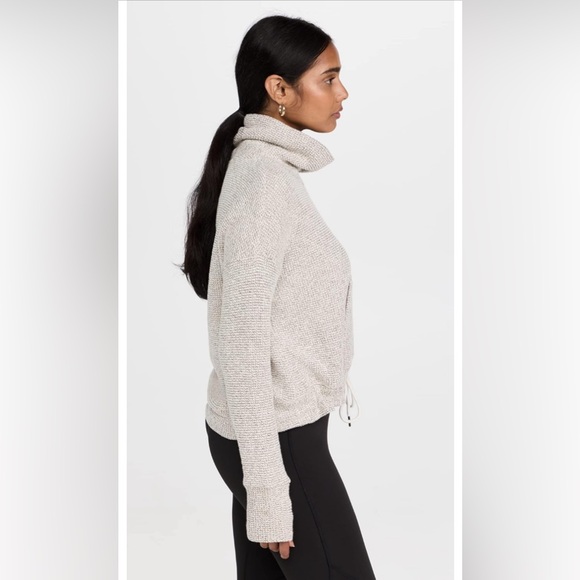Sweaty Betty Bouclé Funnel Neck Sweatshirt Size Medium - Picture 3 of 11